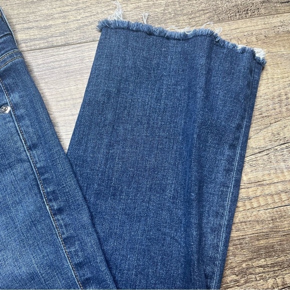 Good American Good Straight Jeans Size 8/29 - Picture 12 of 12